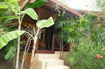 Hotel Baan Sukreep Resort