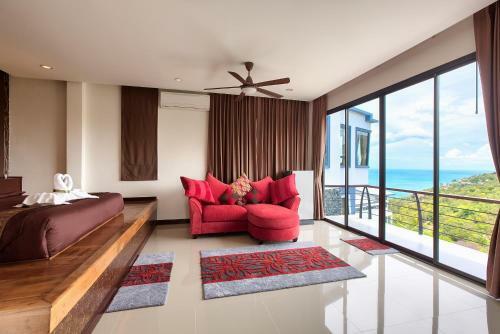 Nb Sunrise Mountain Villa