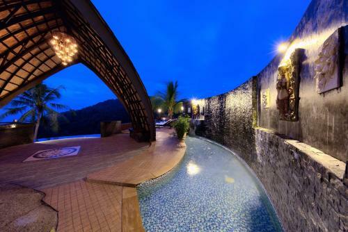 Nb Sunrise Mountain Villa