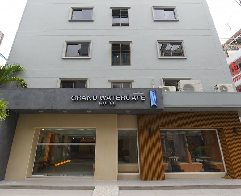 Grand Watergate Hotel
