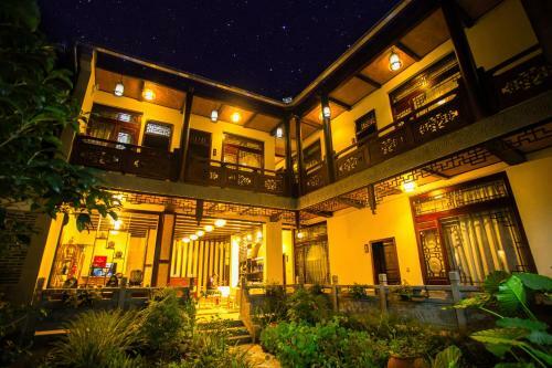 Posada Tenchong Heshun Qishe Inn