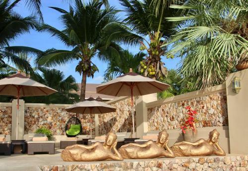 Sibaja Palms Sunset Beach Luxury Villa