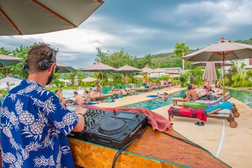 Hotel Pp Charlie Beach Resort