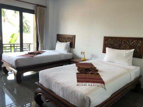 Hotel Poolsawat Villa