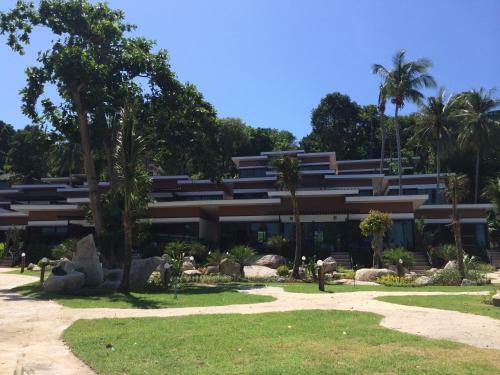 Hotel Kathalee Beach Resort & Spa