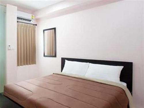 Hotel A And A Guesthouse