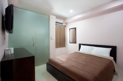 Hotel A And A Guesthouse