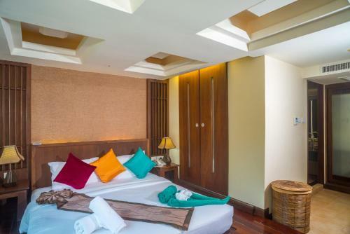 Hotel Samui Sense Beach Resort