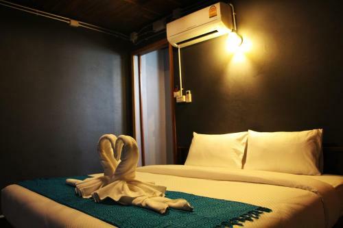 Hostal The Noi Guest House & Restaurant