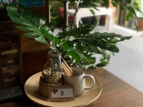 Hostal The Noi Guest House & Restaurant