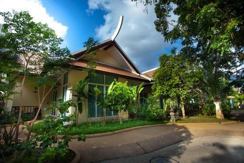 Hotel Pattra Vill Resort