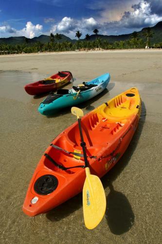 Hotel Barali Beach Resort & Spa