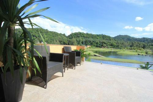 Koh Chang Beach Villas At Siam Royal View