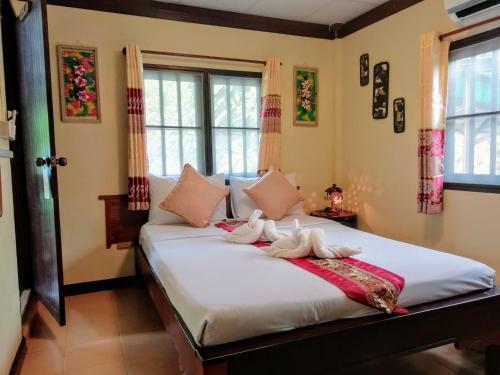 Hostal Macura Resort