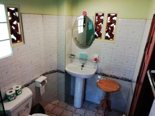 Hostal Macura Resort