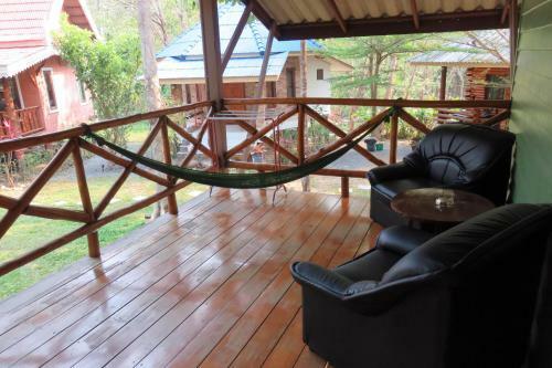 Hostal Macura Resort