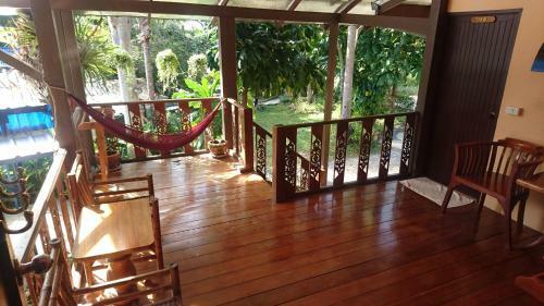 Hostal Macura Resort