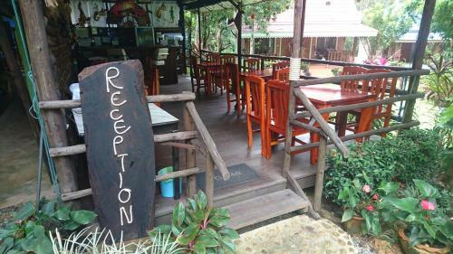 Hostal Macura Resort