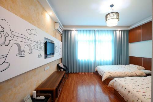 Hostal Fenghuang Ancient City Jiaxing Inn