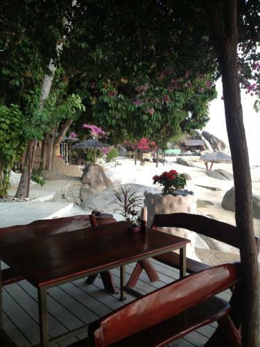 Hotel The Bay Resort & Restaurant