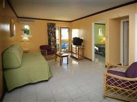 Hotel Point Village Resort