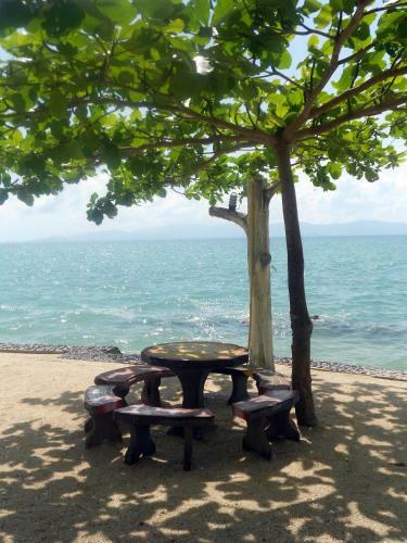 Dewshore Resort