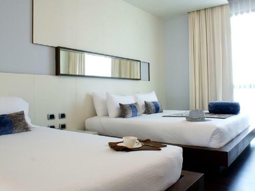 Hotel Z Through By The Zign