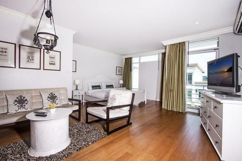 Kannika Villa - 5 Bedrooms