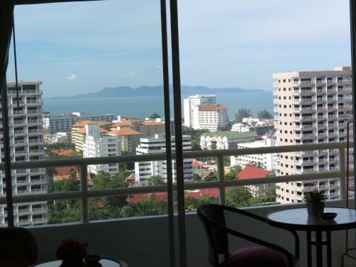 View Talay 1b Serviced Apartments