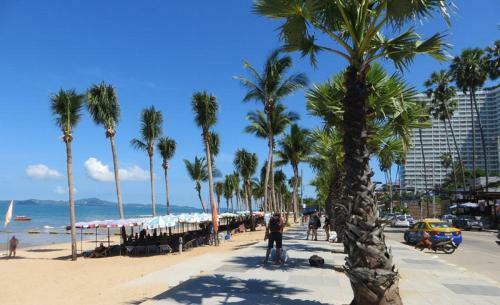 Paradise Park Pattaya Apartments