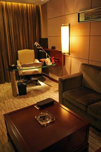 Xiongchu International Hotel