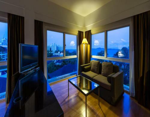 Hotel Rcg Suites Pattaya