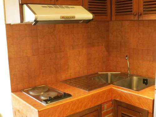 Jomtien Plaza Suite Apartments