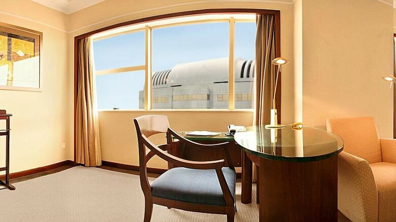 Howard Johnson Ginwa Plaza Hotel
