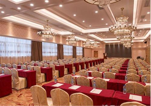 Vienna Hotel Zhongshan Xiaolan