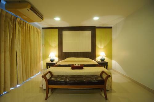 Hotel Diamond City Place