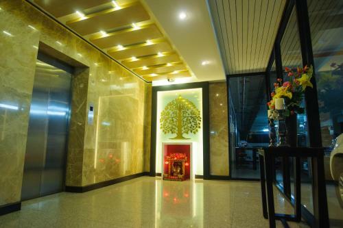 Hotel Diamond City Place