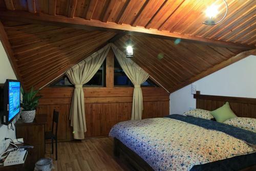 Qing Man Hotel