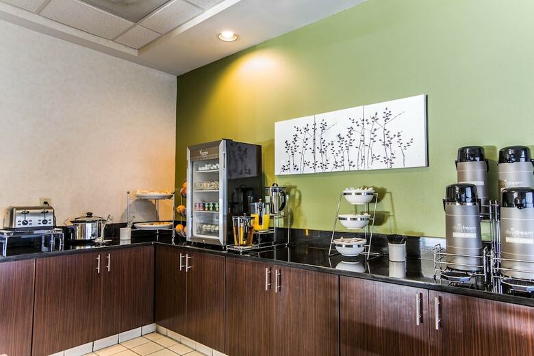 Hotel Sleep Inn Airport