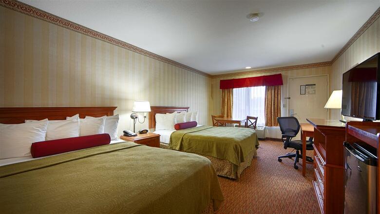 Hotel Best Western Raffles Inn & Suites