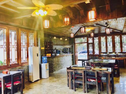 Hostal Yangshuo River Lodge Hotel