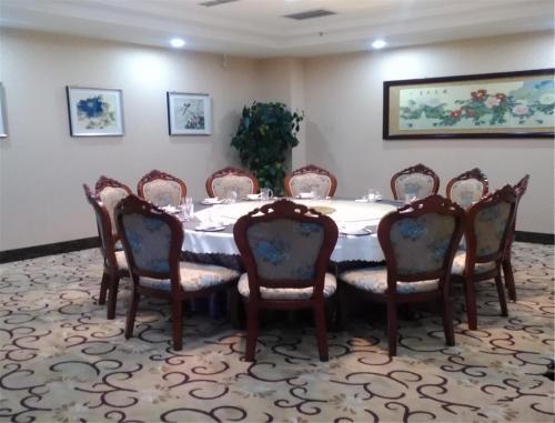 Kelly Business Hotel