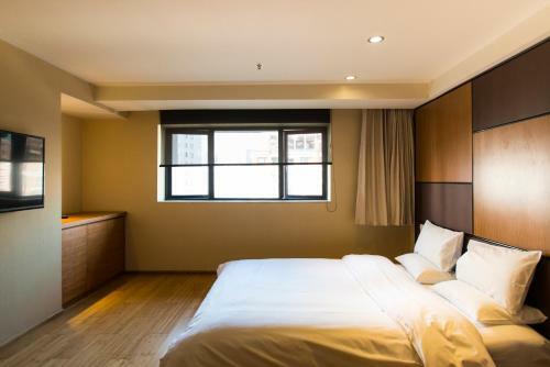 Ji Hotel Zhenjiang Railway Station