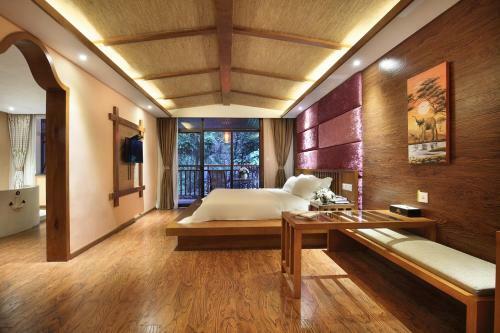 Bluesky Hotel & Resort