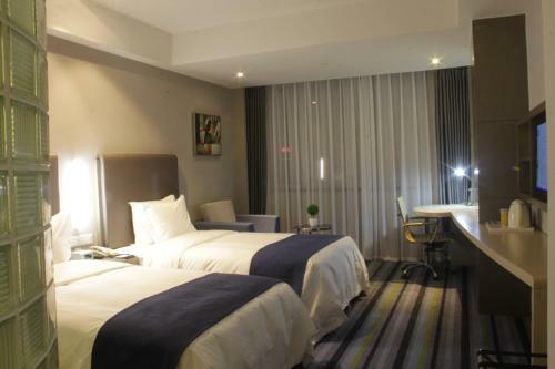Hotel Holiday Inn Express Dujiangyan Ancient City