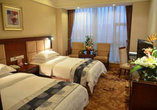 E Mei Shan Central Sunshine Shangsai Hotel