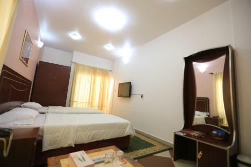 Sun City International Hotel