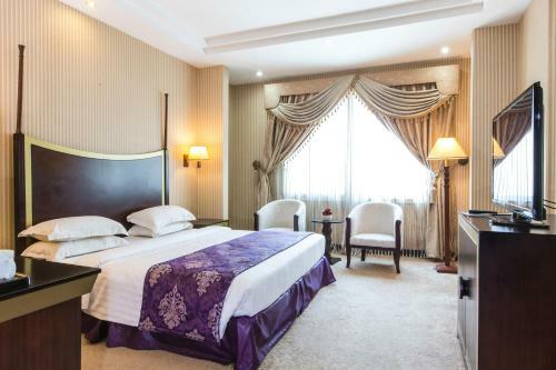 Tourist Hotel