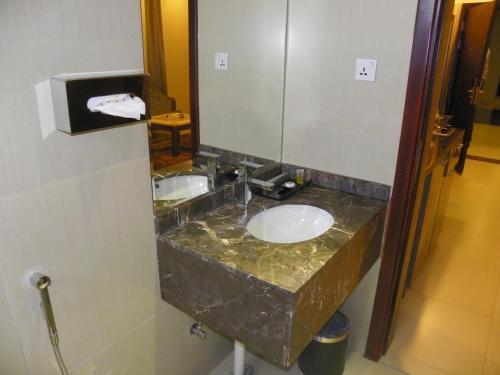 Apartamento Marahal Kharj 2