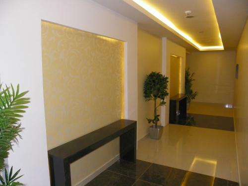 Apartamento Marahal Kharj 2